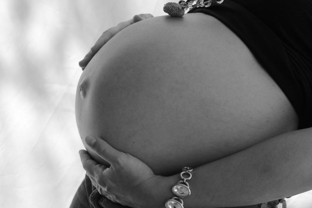 depilazione-in-gravidanza